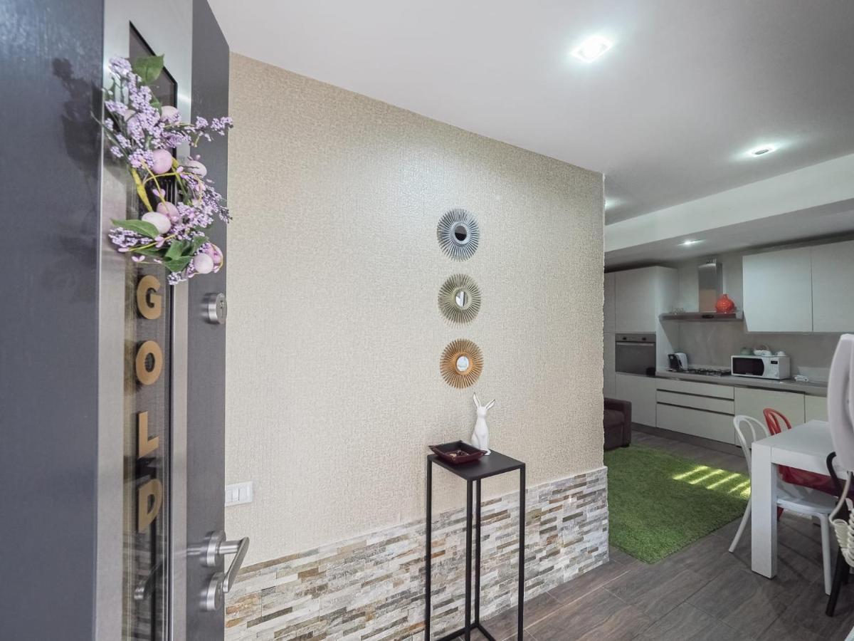 For You Apartments Gold & Silver ซีบิว ภายนอก รูปภาพ