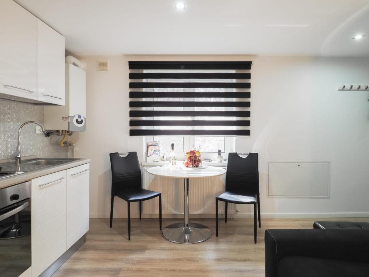 For You Apartments Gold & Silver ซีบิว ภายนอก รูปภาพ